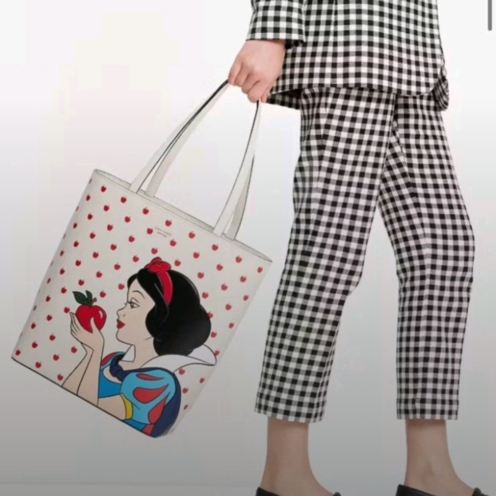 Disney X Kate Spade New York " Snow White " 🍎 Waverly Tote Bag ❤️ - Picture 7 of 11